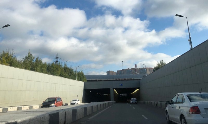 В Токсовском тоннеле на КАД Петербурга на неделю ограничат движение транспорта