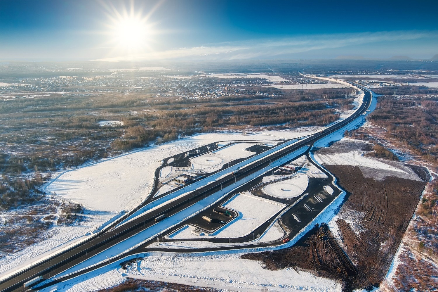 Битум «Газпром нефти» продлит срок службы дорожного покрытия автомагистрали М-12