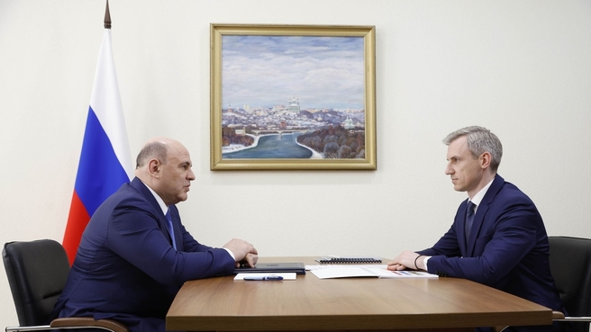 Врио губернатора Смоленской области попросил Михаила Мишустина об ускоренном финансировании дорожного ремонта