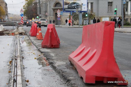 Новые ограничения движения вводятся в Петербурге с 28 и 29 октября