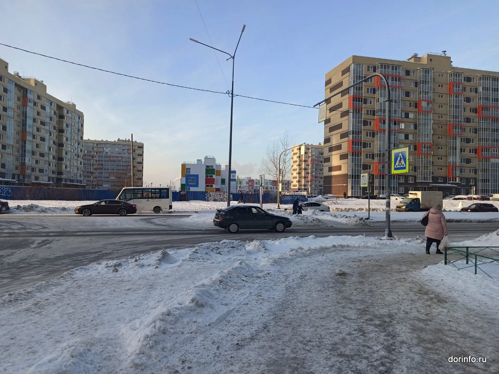 Переход на пересечении Воронцовского и Менделеева-001.jpg