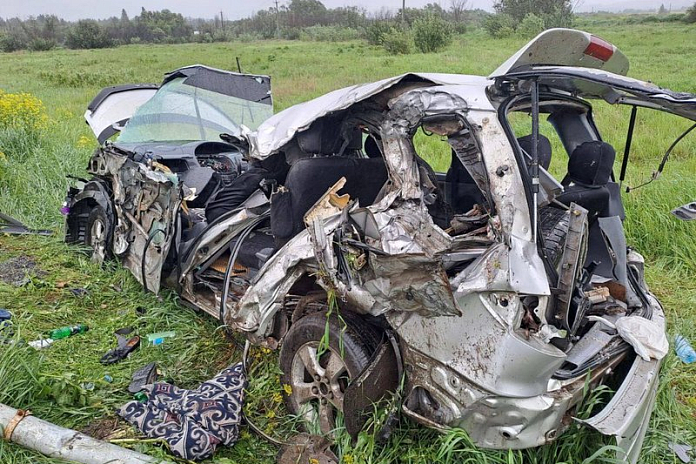 Четыре человека погибли в утренней аварии на трассе Р-255 Сибирь в Красноярском крае