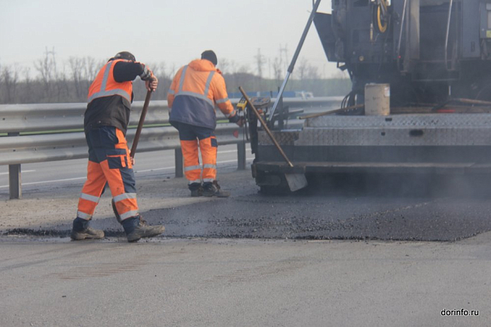 Власти Барнаула планируют направить на текущий ремонт дорог в городе еще 100 млн рублей