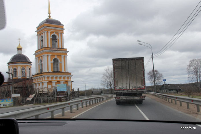 В Подмосковье в 2025 году отремонтируют порядка 130 участков дорог к церквям и соборам