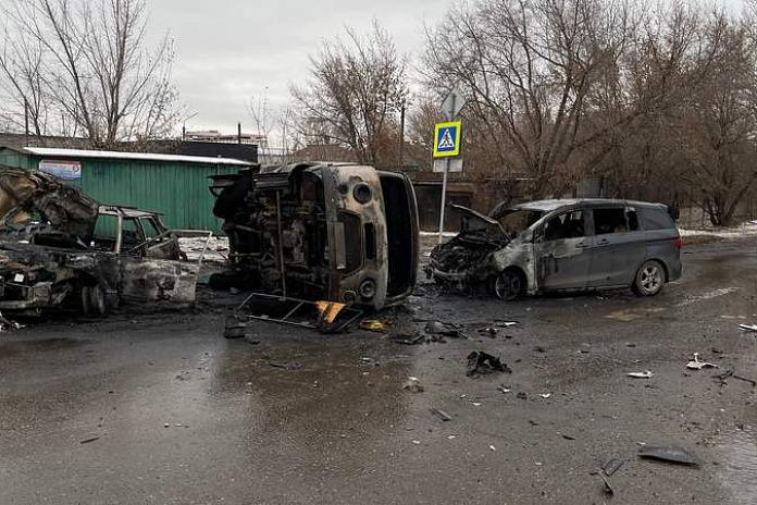 В ДТП с загоревшимися машинами в Красноярске погибла женщина