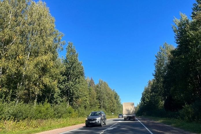 Участок дороги Санкт-Петербург – Морье в Ленобласти обновят за октябрь