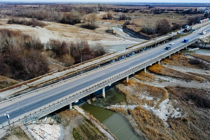 Мост через реку Урух на трассе Р-217 Кавказ в Кабардино-Балкарии расширят до четырех полос