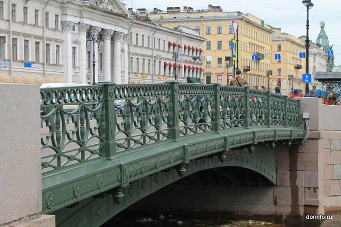 В Петербурге ограничат движение из-за репетиции Парада Победы