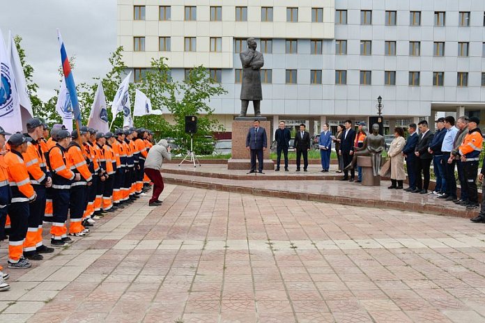 Более 100 студентов пройдут летнюю трудовую практику на федеральных трассах в Якутии