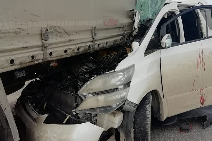 Двое пострадали в ДТП на подъезде к Екатеринбургу в Челябинской области