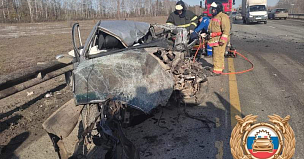 Водитель иномарки погиб в аварии с грузовиком на трассе М-5 Урал в Башкирии