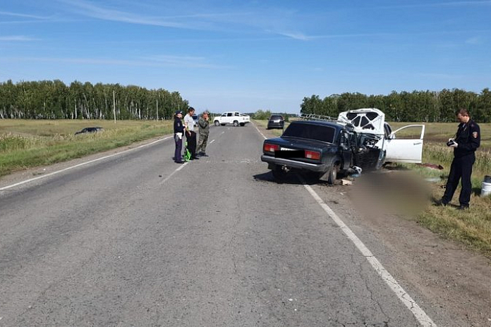 Три человека погибли в ДТП в Новосибирской области