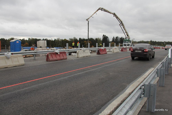 Завершена реконструкция одной половины моста через реку Матыра в Грязях