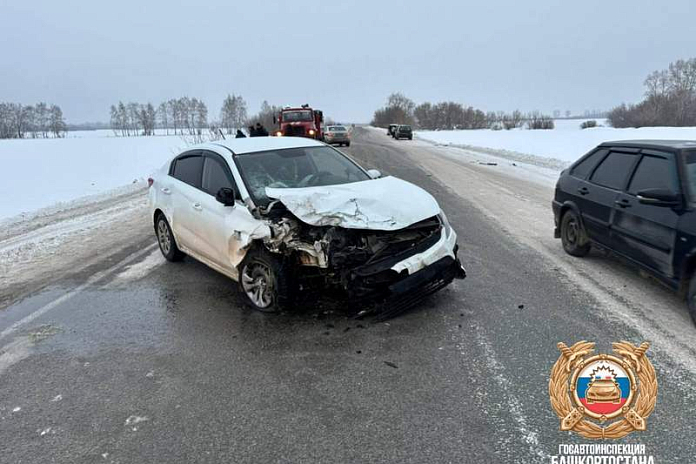 Девятилетняя девочка погибла в ДТП с легковушками в Башкирии