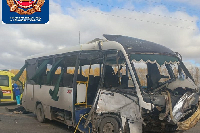 Два человека погибли в аварии с автобусами на трассе М-7 Волга в Татарстане