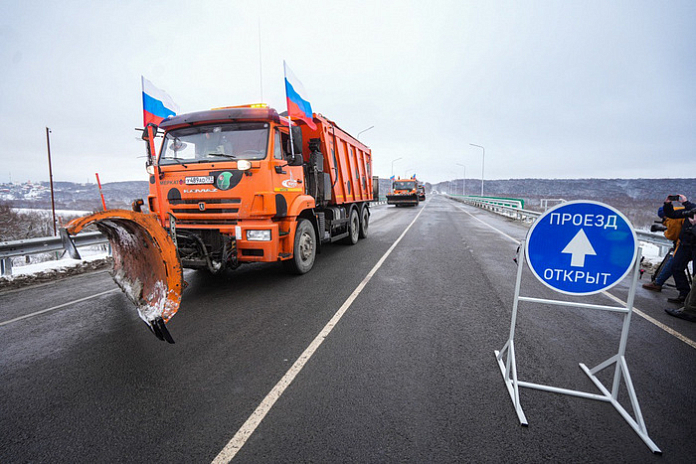 Запущено движение по мосту через Оку на старом направлении трассы М-4 Дон в Подмосковье