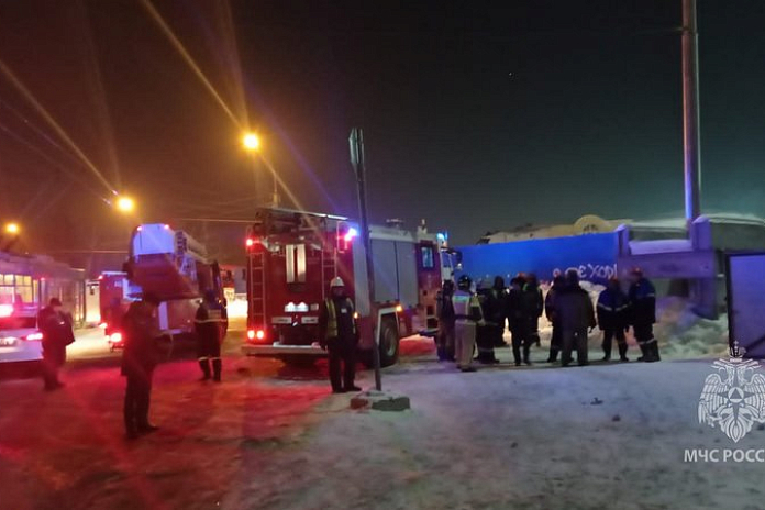 На пилоне строящегося моста через Обь в Новосибирске ликвидировали возгорание