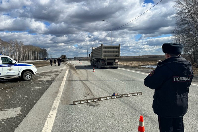 Женщина погибла в аварии на трассе Р-351 в Свердловской области