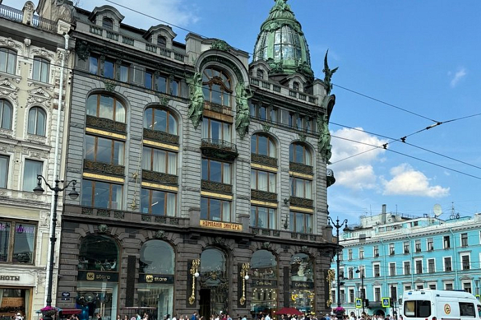 Парковку самокатов запретят в центре Петербурга с 1 августа