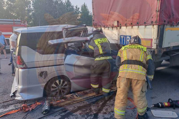 Ребенок погиб в аварии с легковушкой и грузовиком на трассе М-7 Волга в Татарстане