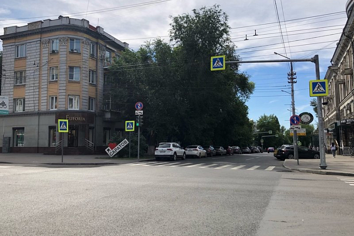 Глава Саратовской области проверил ход дорожных работ в Саратове и Энгельсе