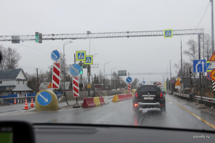 Полосу перекроют на мосту через реку Тосна на трассе М-10 в Ленобласти