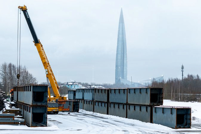 На трассе М-32 в Петербурге началась подготовка к строительству уникального путепровода