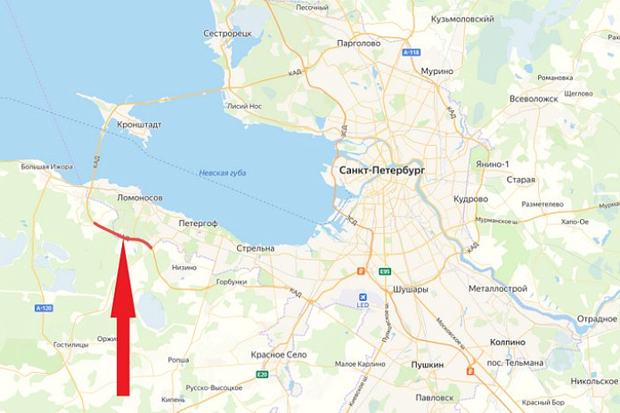 На внутреннем кольце КАД Петербурга в районе Ломоносова перекроют две полосы