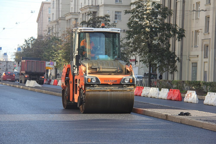 Новые ограничения движения вводятся на дорогах Петербурга с 18-21 апреля