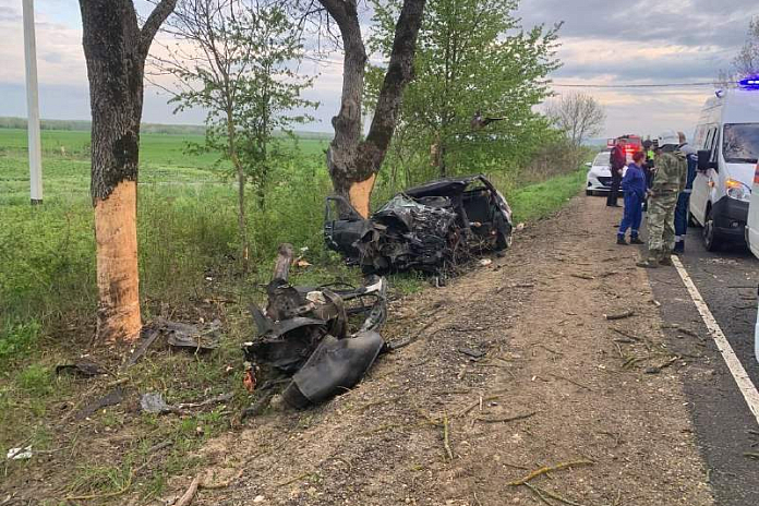 Три человека погибли в ДТП под Горячим Ключом на Кубани
