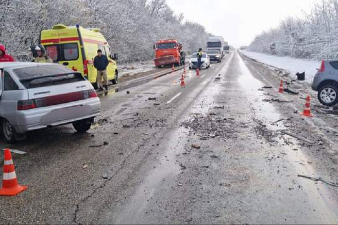 Водители двух машин погибли в ДТП на Кубани