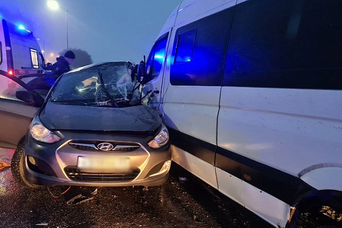 Две женщины и мужчина погибли в утреннем ДТП в Белгородской области