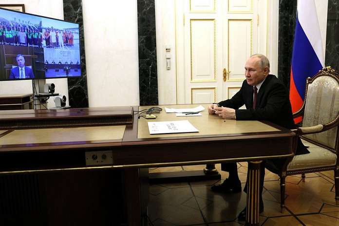 Владимир Путин открыл обходы Аксая и Краснодара на трассе М-4 Дон