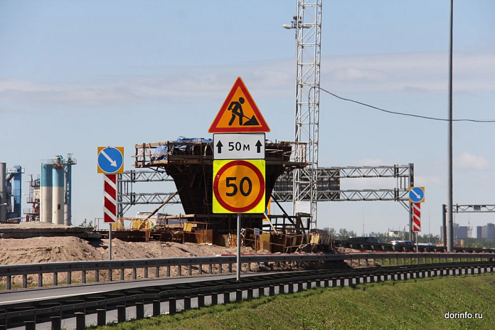 На Южной широтной магистрали в Петербурге строят путепровод