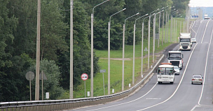 Защитные слои уложили на 13 км федеральных трасс в Орловской области