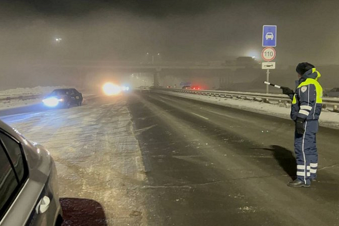 Дорогу Кемерово - Новокузнецк в Кузбассе открыли после аварии