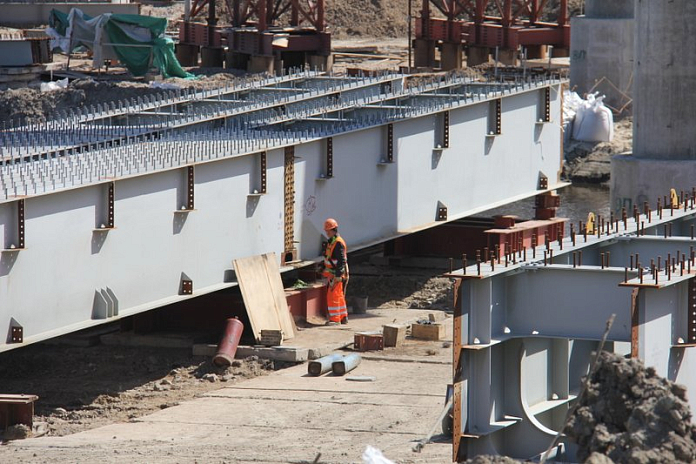 Стартовал девятый этап надвижки пролетов моста через Томь на обходе Кемерова