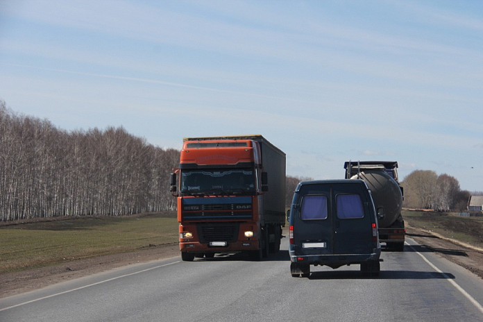 С 26 марта ограничат движение большегрузов по автодорогам Липецкой области